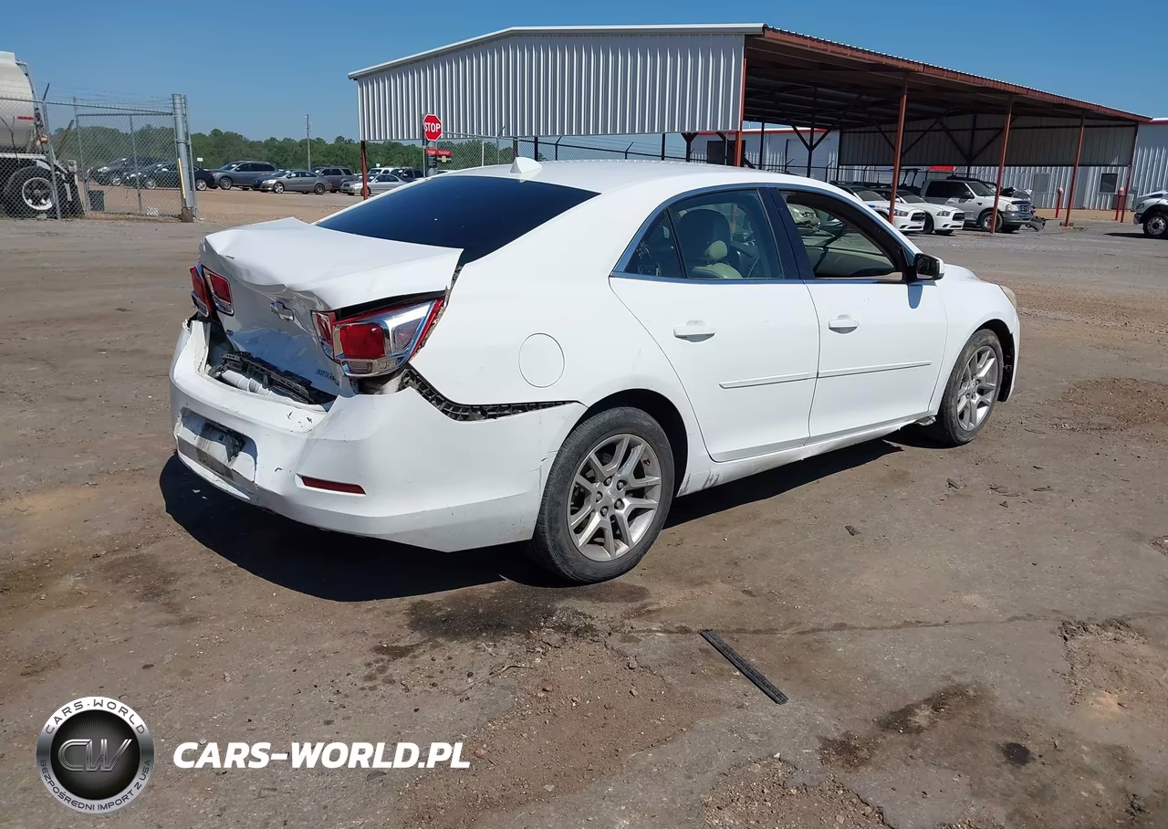 2014 Chevrolet Malibu 1Lt VIN:1G11C5SL9EF198719 - 4