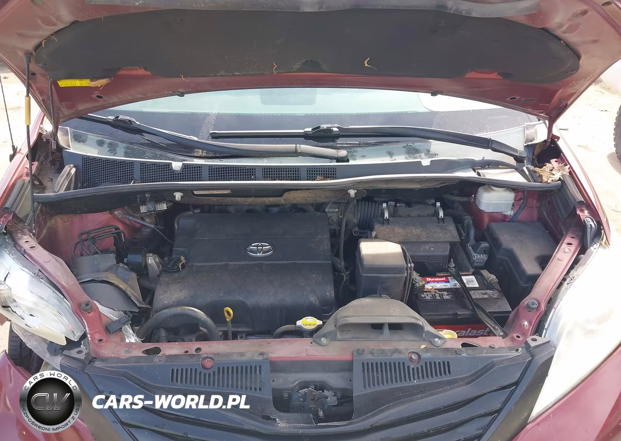 2012 Toyota Sienna Base V6 7 Passenger VIN:5TDZK3DC7CS247587 - 10