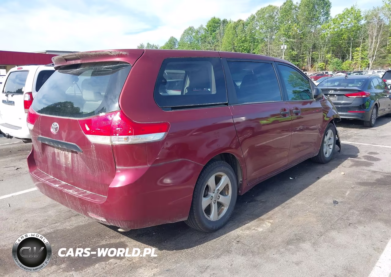2012 Toyota Sienna Base V6 7 Passenger VIN:5TDZK3DC7CS247587 - 4