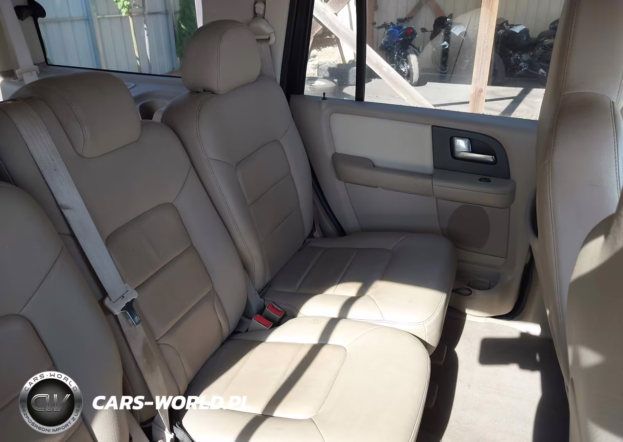 2003 Ford Expedition Eddie Bauer VIN:1FMFU18L73LC21645 - 8