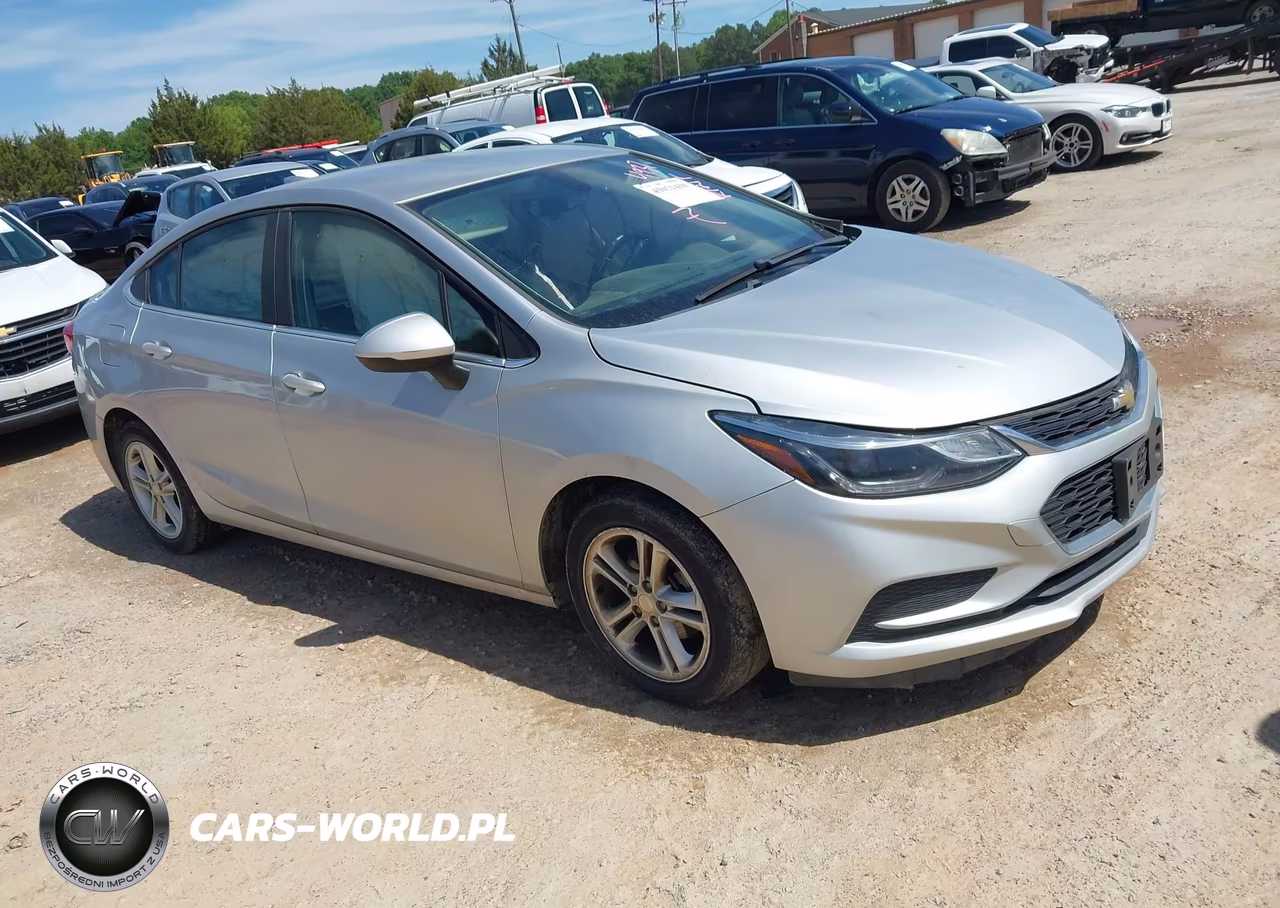 2018 Chevrolet Cruze Lt Auto – zdjęcie 1 z 16