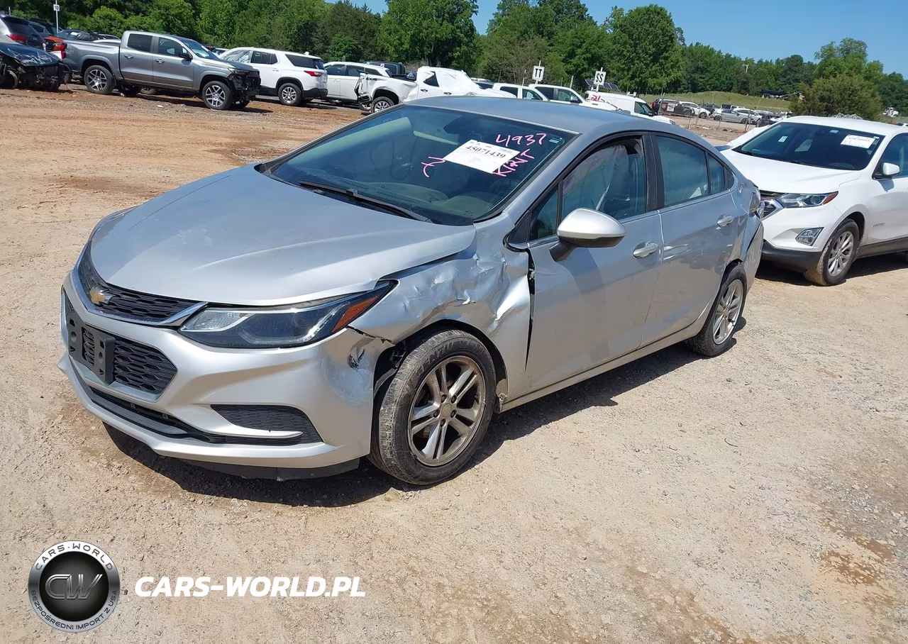 2018 Chevrolet Cruze Lt Auto VIN:1G1BE5SM8J7214937 - 2