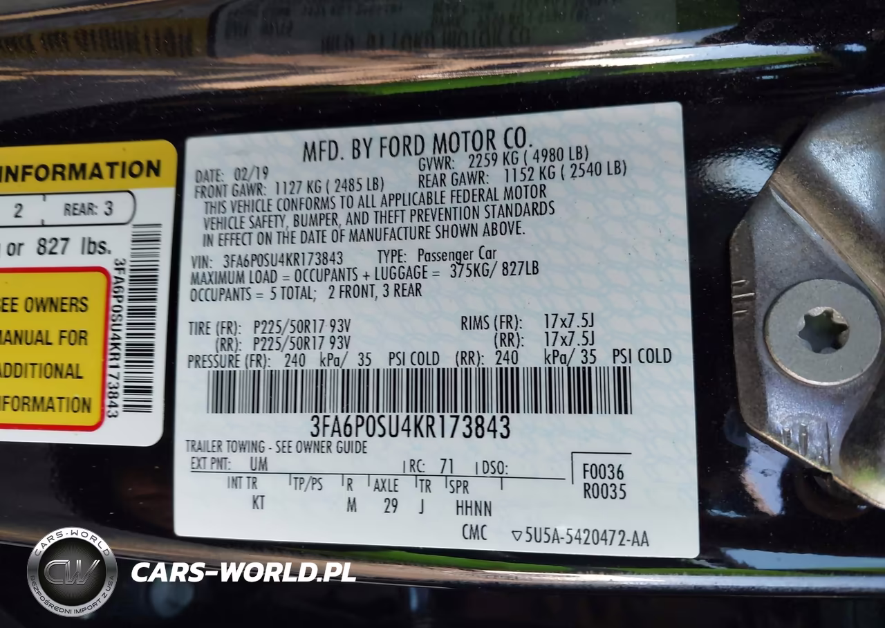 2019 Ford Fusion Energi Titanium VIN:3FA6P0SU4KR173843 - 9