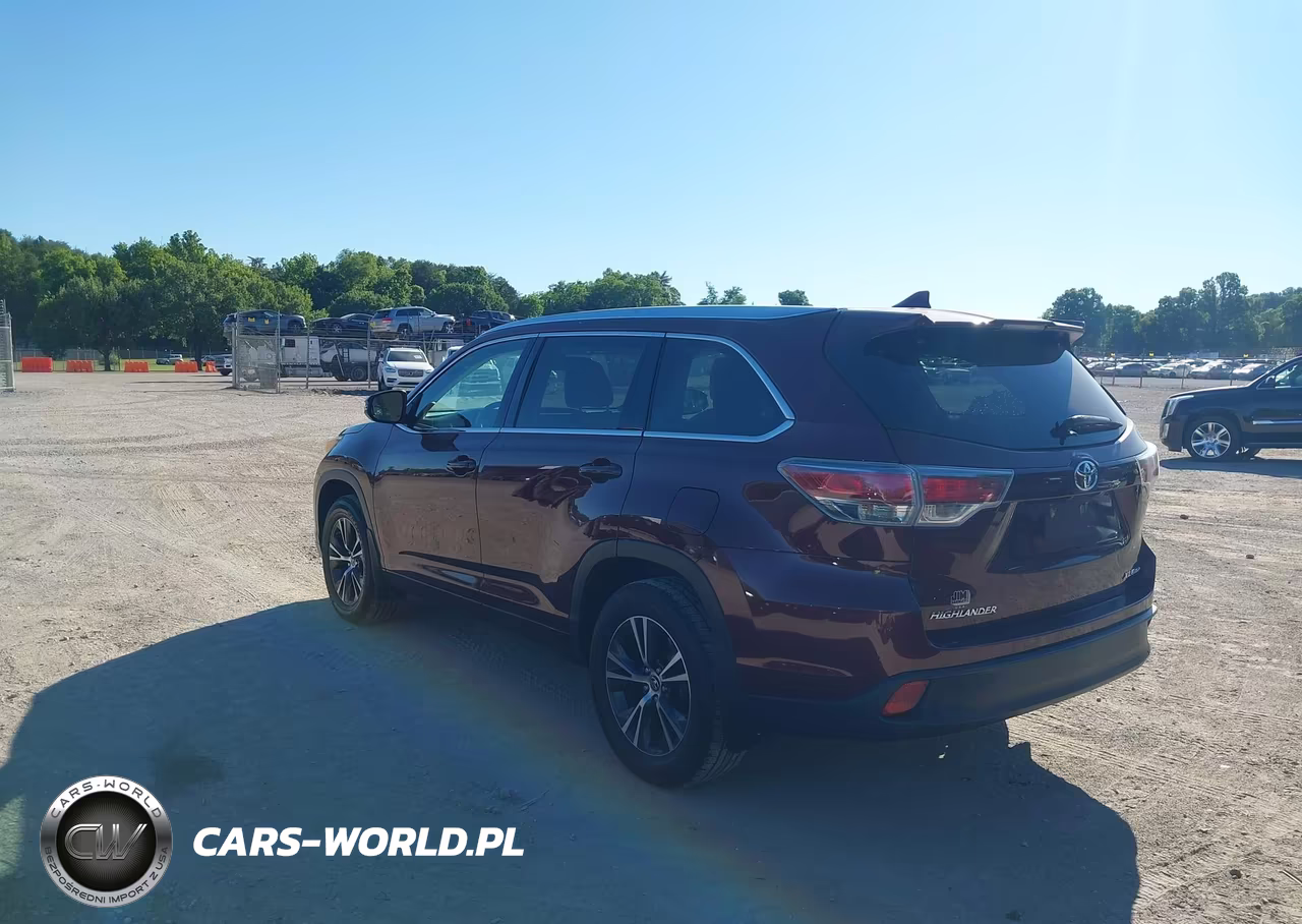2016 Toyota Highlander Xle V6 VIN:5TDJKRFH9GS228800 - 3