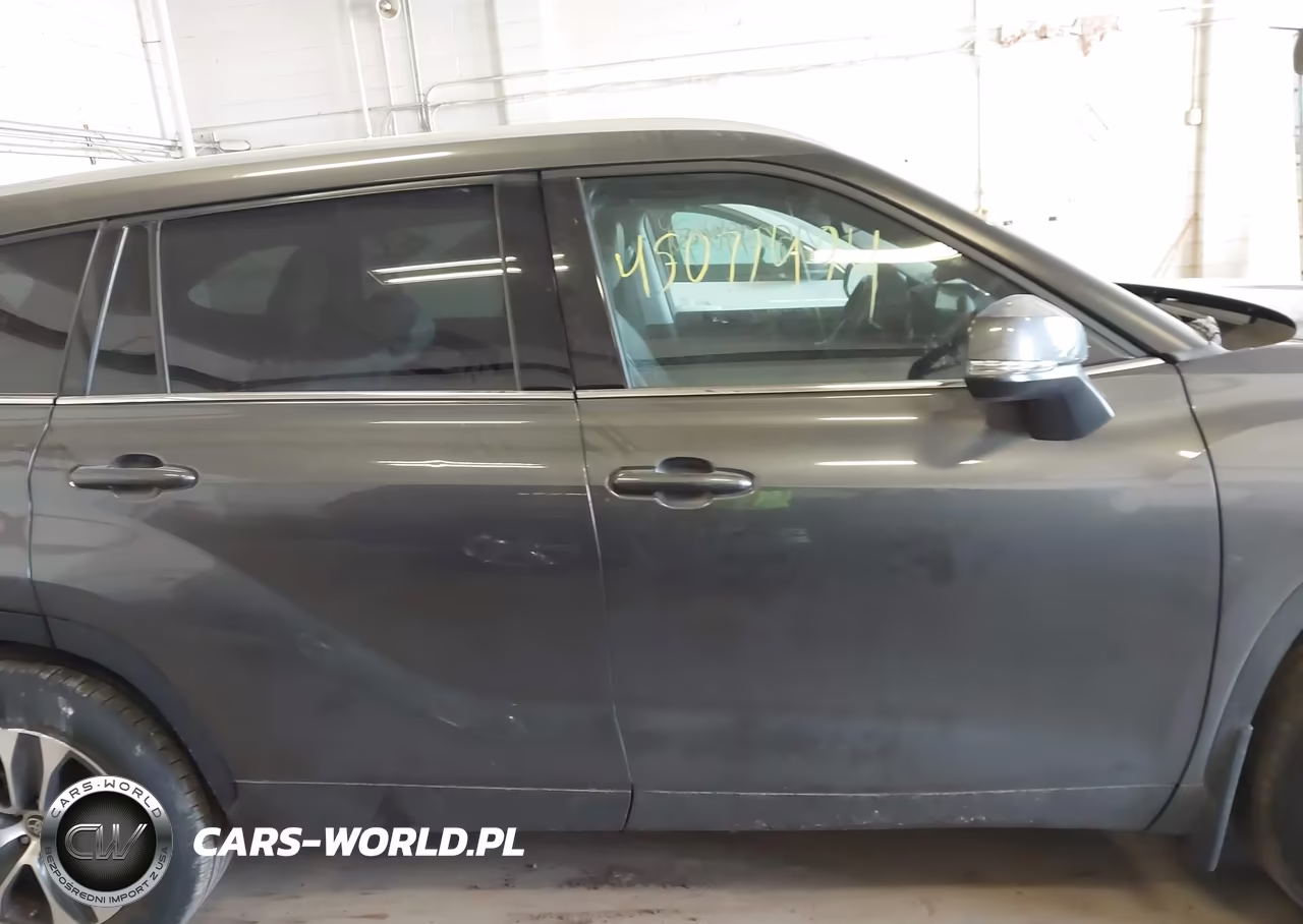 2022 Toyota Highlander Xle VIN:5TDGZRBH0NS236986 - 13