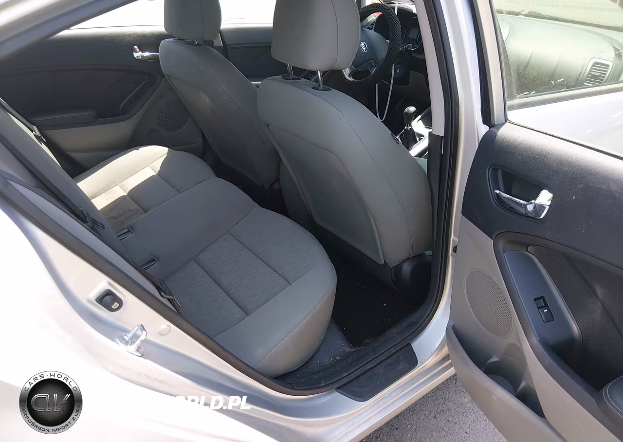 2016 Kia Forte Lx VIN:KNAFK4A60G5525648 - 8