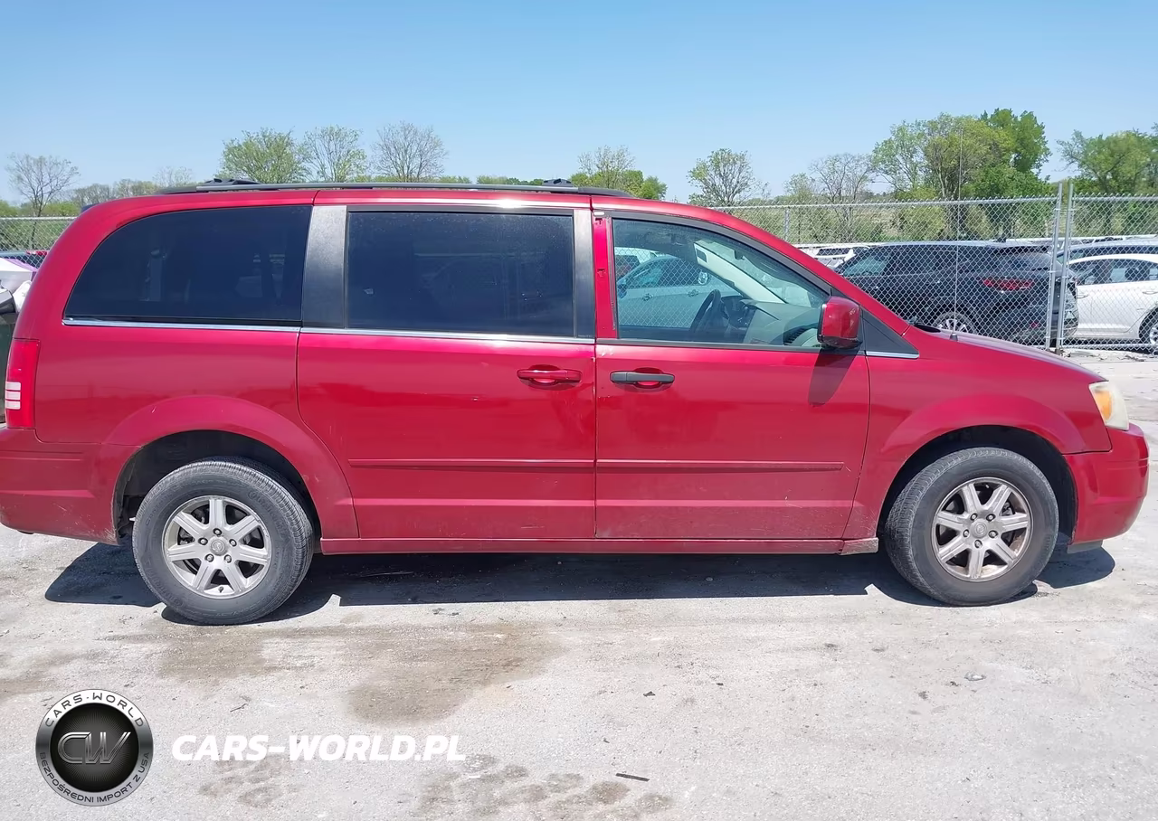 2008 Chrysler Town & Country Touring VIN:2A8HR54P18R701167 - 13
