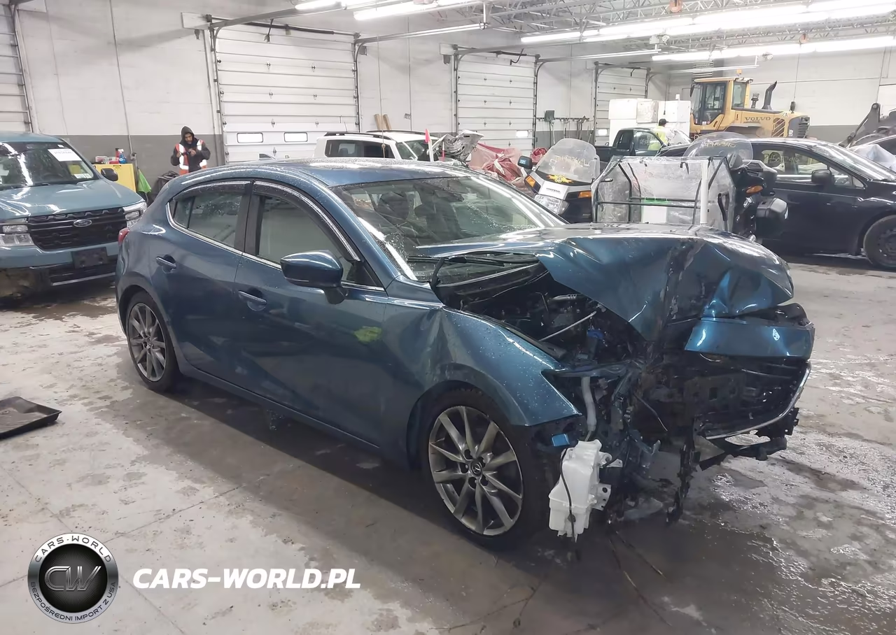 2018 Mazda Mazda3 Touring