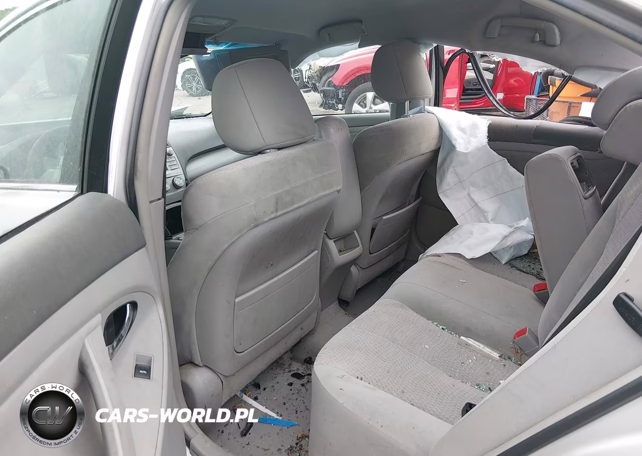 2011 Toyota Camry Le VIN:4T1BF3EK8BU696410 - 8