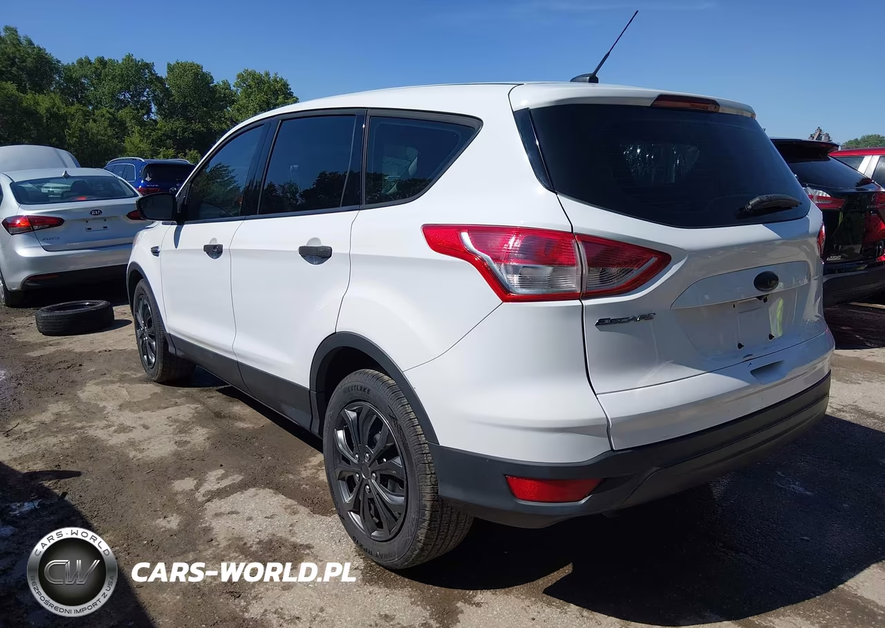 2015 Ford Escape S VIN:1FMCU0F72FUC42839 - 3