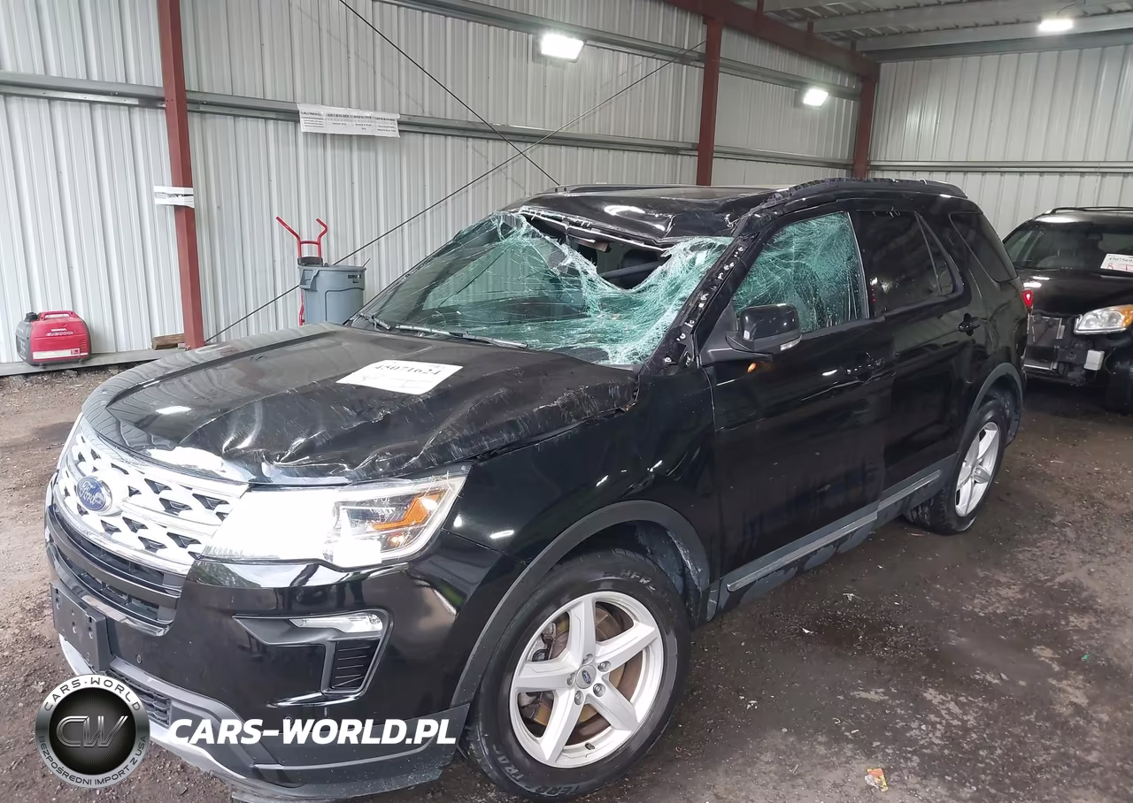 2018 Ford Explorer Xlt VIN:1FM5K7D85JGC64859 - 6