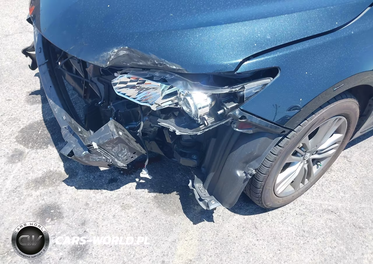 2017 Toyota Camry Se VIN:4T1BF1FK8HU714867 - 18