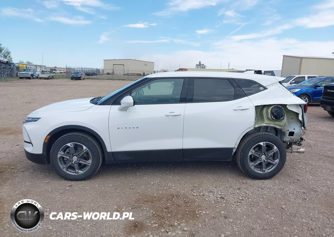 2023 Chevrolet Blazer Awd 2Lt VIN:3GNKBHR4XPS131440 - 15