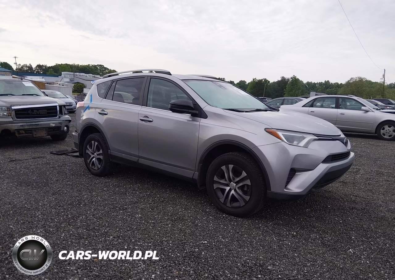 2017 Toyota Rav4 Le – zdjęcie 1 z 16