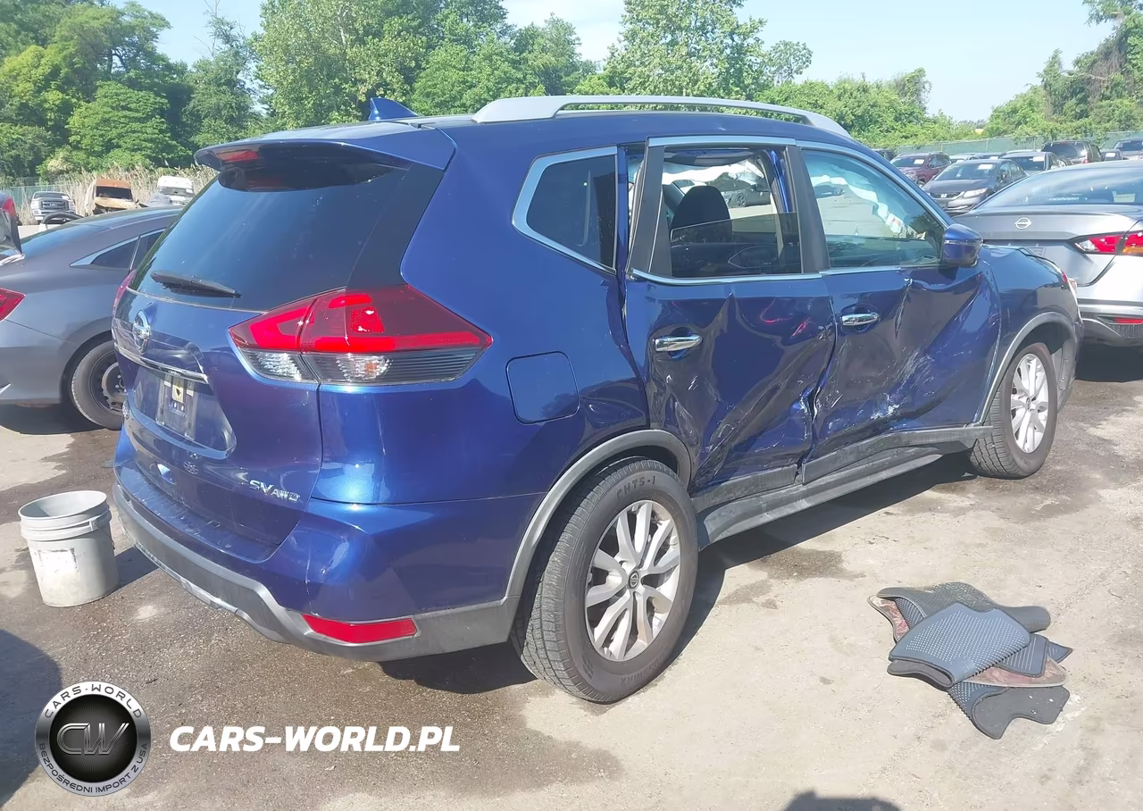 2018 Nissan Rogue Sv VIN:JN8AT2MV4JW325458 - 4
