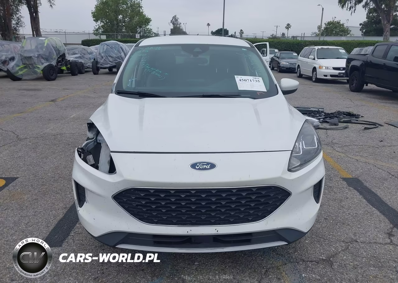 2020 Ford Escape Se VIN:1FMCU0G64LUB83682 - 13