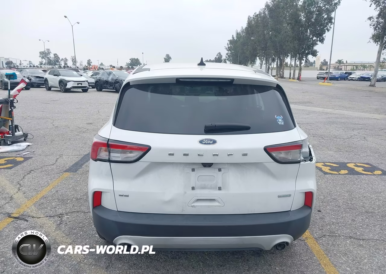 2020 Ford Escape Se VIN:1FMCU0G64LUB83682 - 17