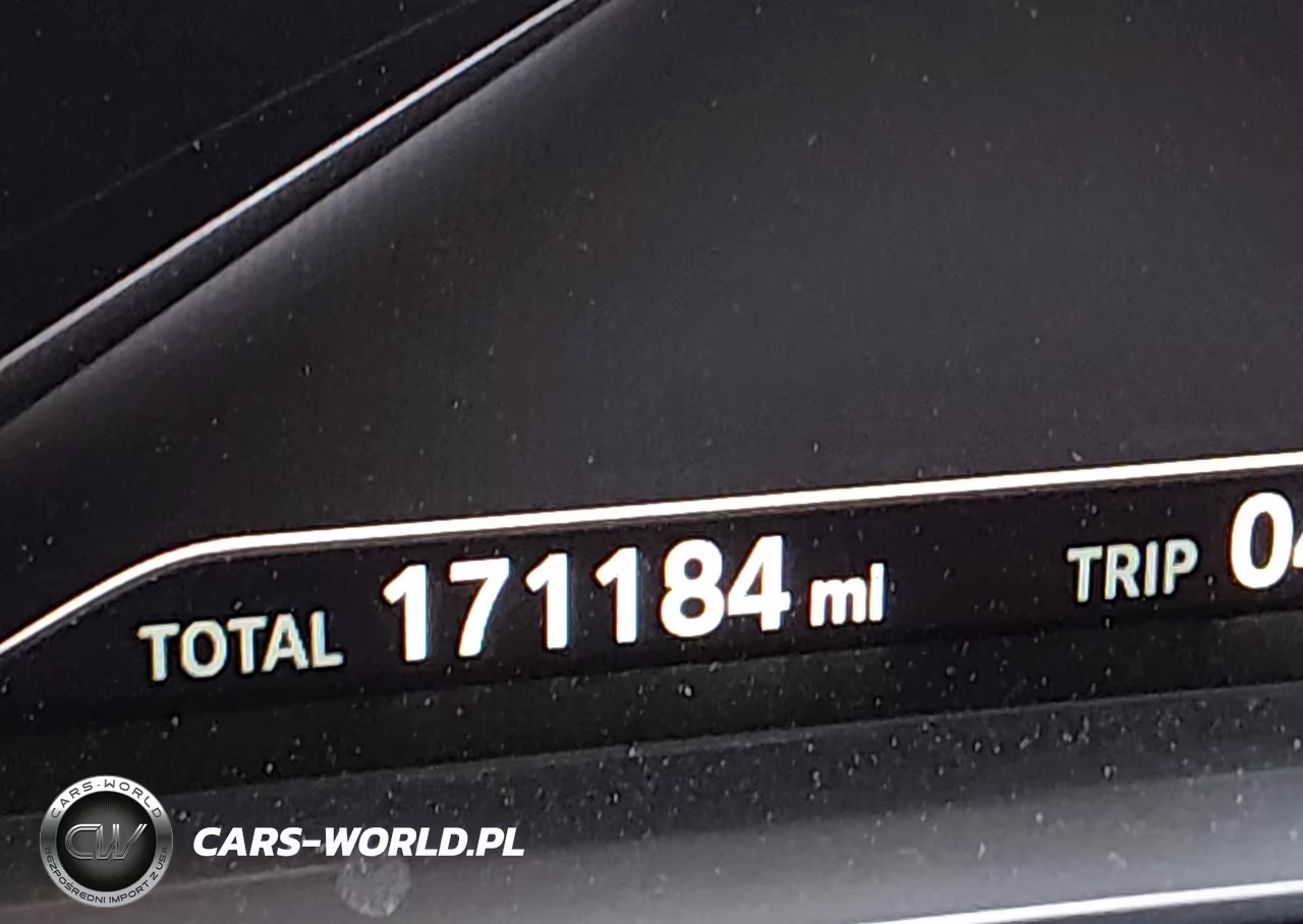 2017 BMW Alpina B7 xDrive VIN:WBA7F2C55HG422314 - 15