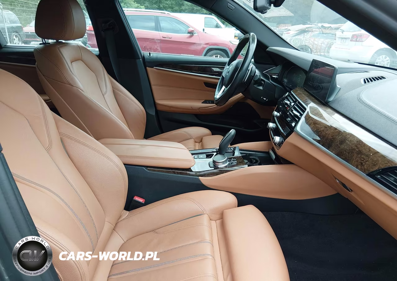 2020 BMW 530I xDrive VIN:WBAJR7C01LWW70640 - 5