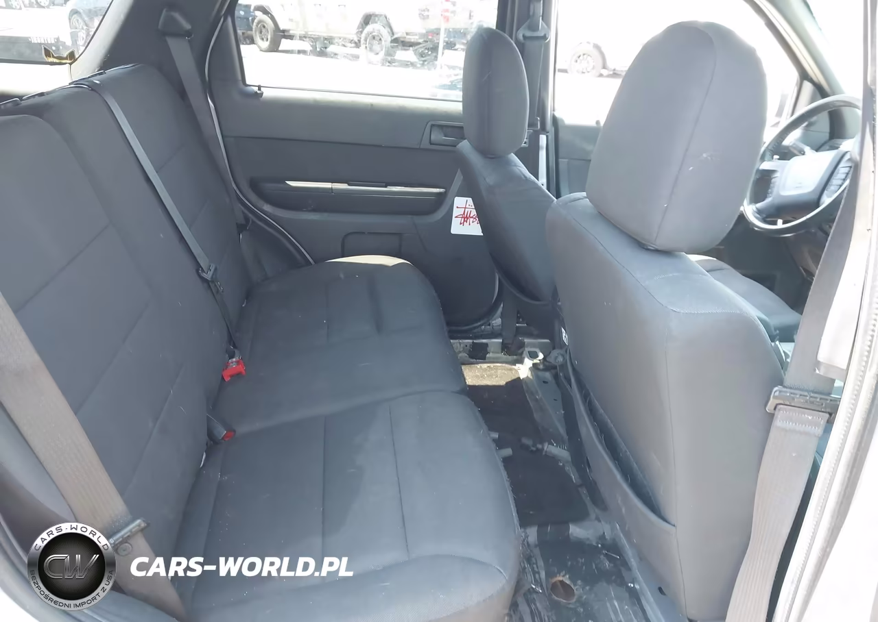 2012 Ford Escape Xlt VIN:1FMCU0D76CKC18635 - 8