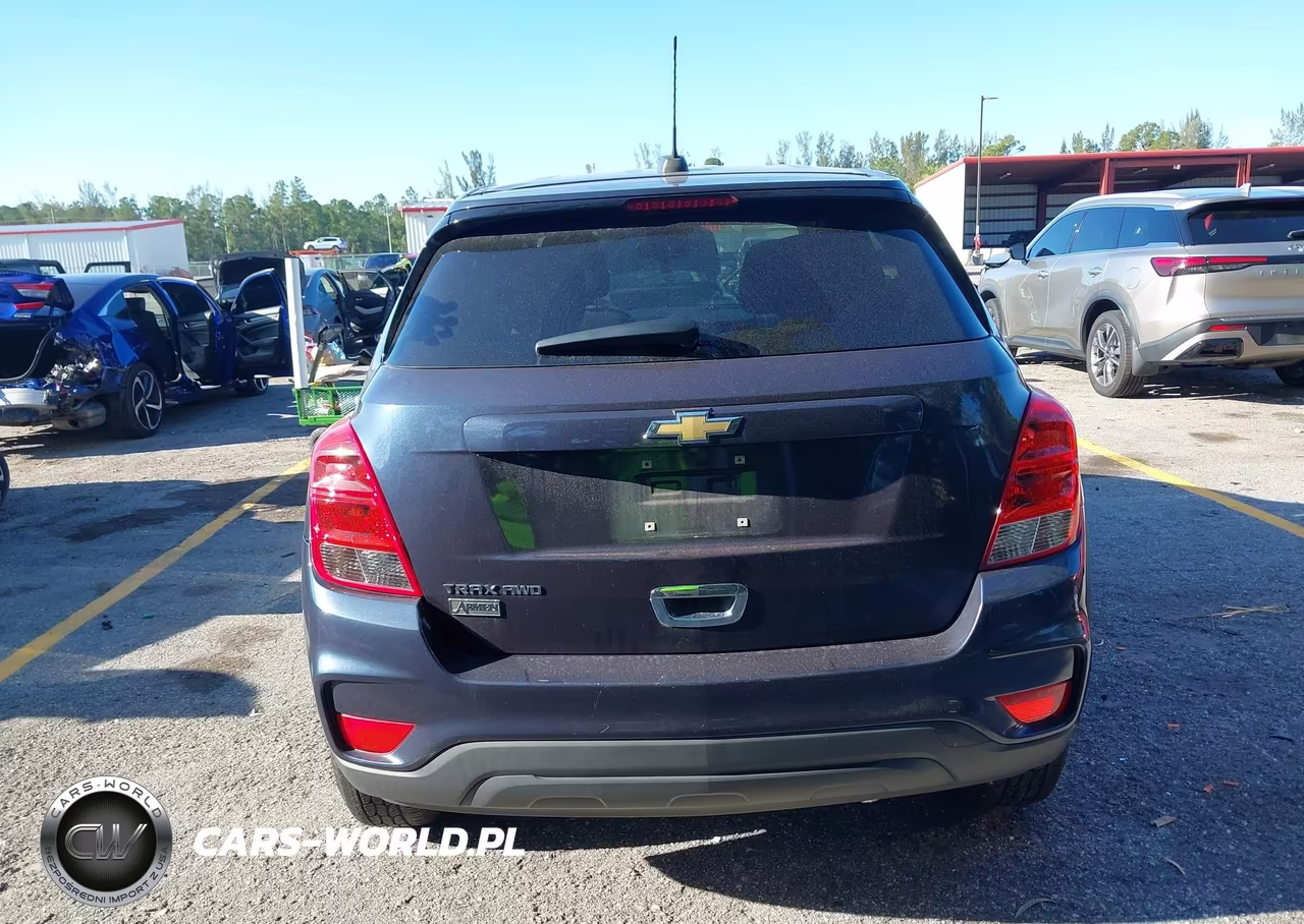 2019 Chevrolet Trax Ls VIN:3GNCJNSB2KL223871 - 16
