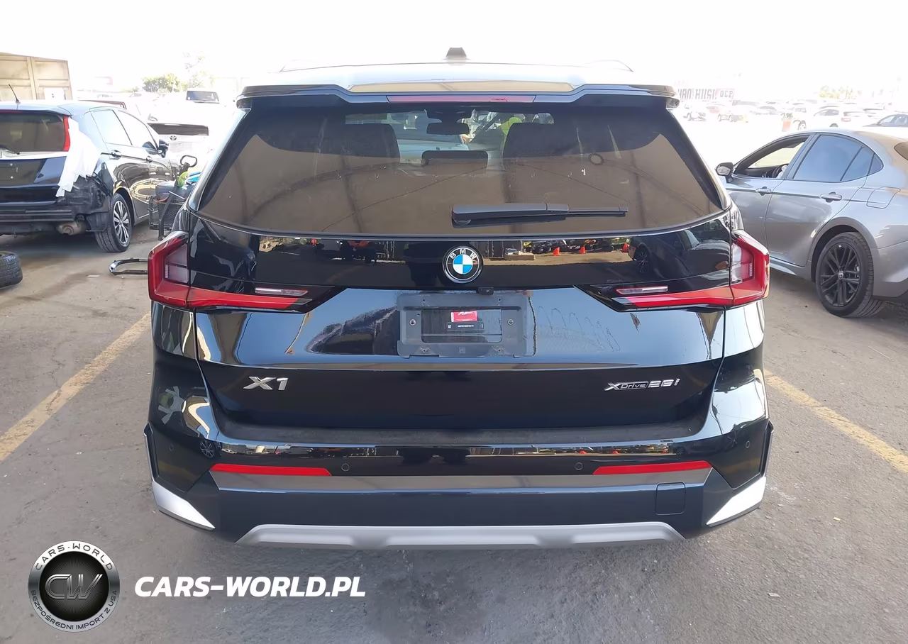 2024 BMW X1 xDrive28I VIN:WBX73EF05R5Y35170 - 17