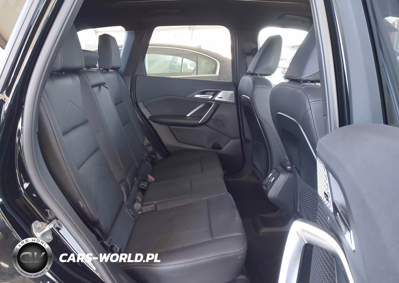 2024 BMW X1 xDrive28I VIN:WBX73EF05R5Y35170 - 8