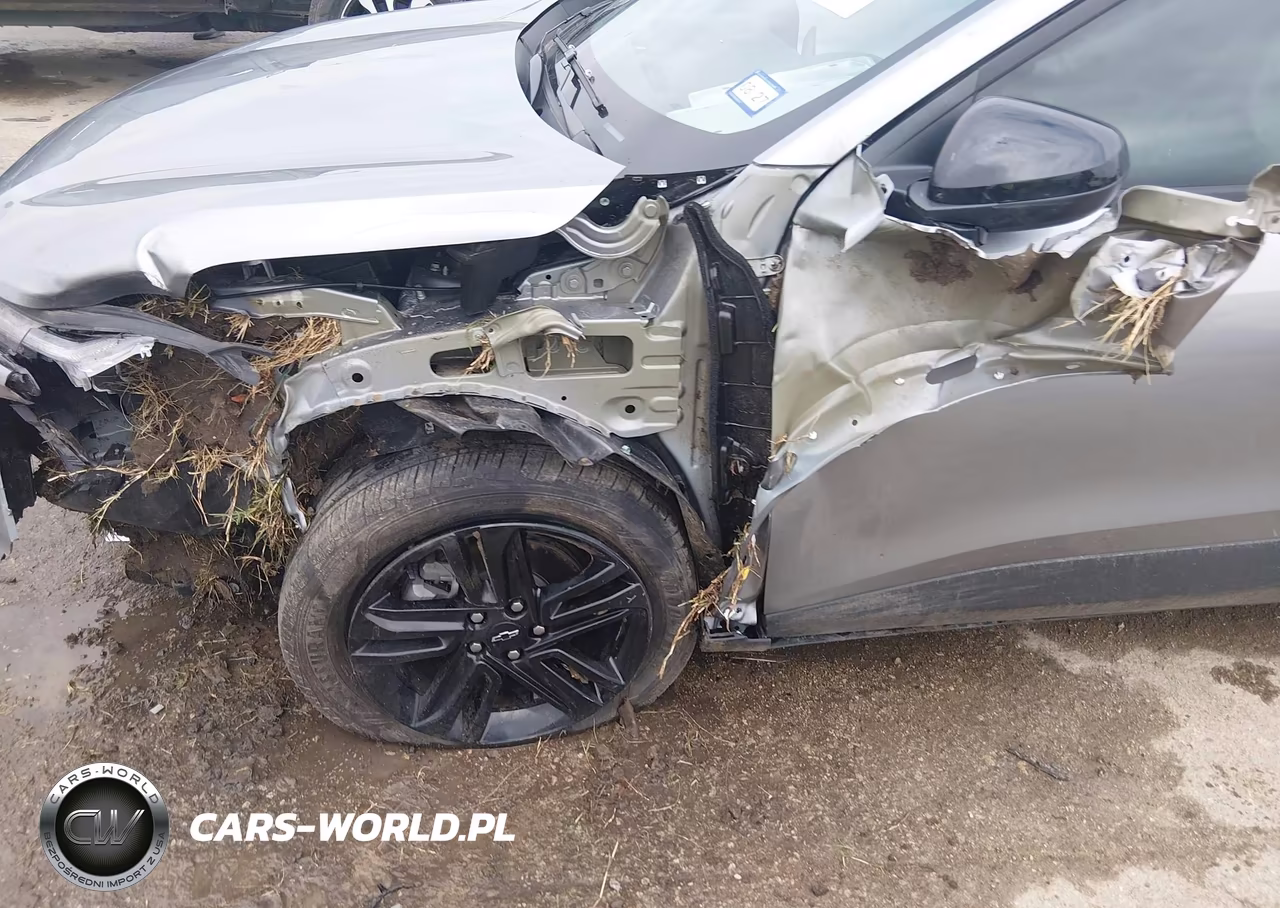 2025 Chevrolet Trax Fwd Activ VIN:KL77LKEP4SC331203 - 6