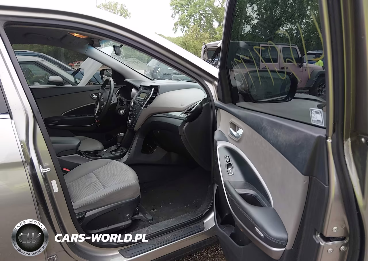 2016 Hyundai Santa Fe Sport 2.4L VIN:5XYZT3LB9GG318359 - 5