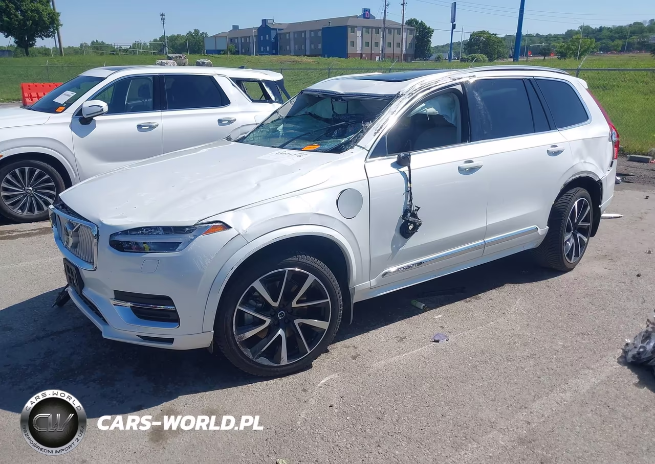 2022 Volvo Xc90 Recharge Plug-In Hybrid T8 Inscription Expression Extended Range 6P VIN:YV4H600Z3N1848677 - 2
