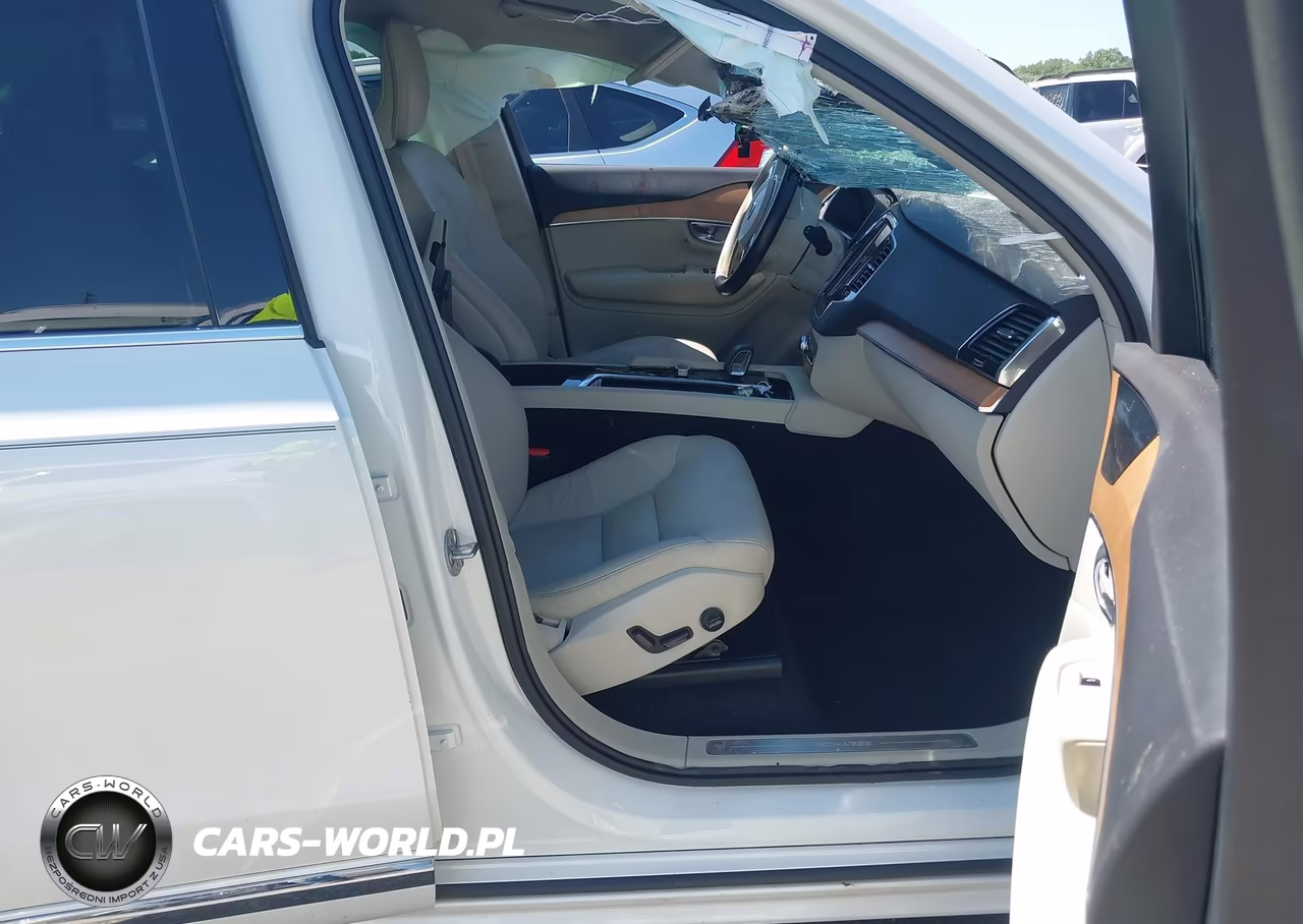 2022 Volvo Xc90 Recharge Plug-In Hybrid T8 Inscription Expression Extended Range 6P VIN:YV4H600Z3N1848677 - 5