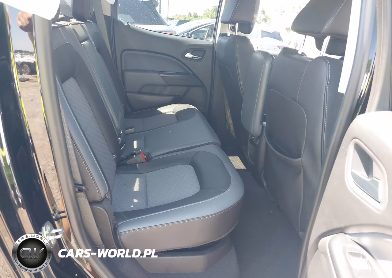 2019 Chevrolet Colorado Z71 VIN:1GCGSDEN8K1119707 - 8