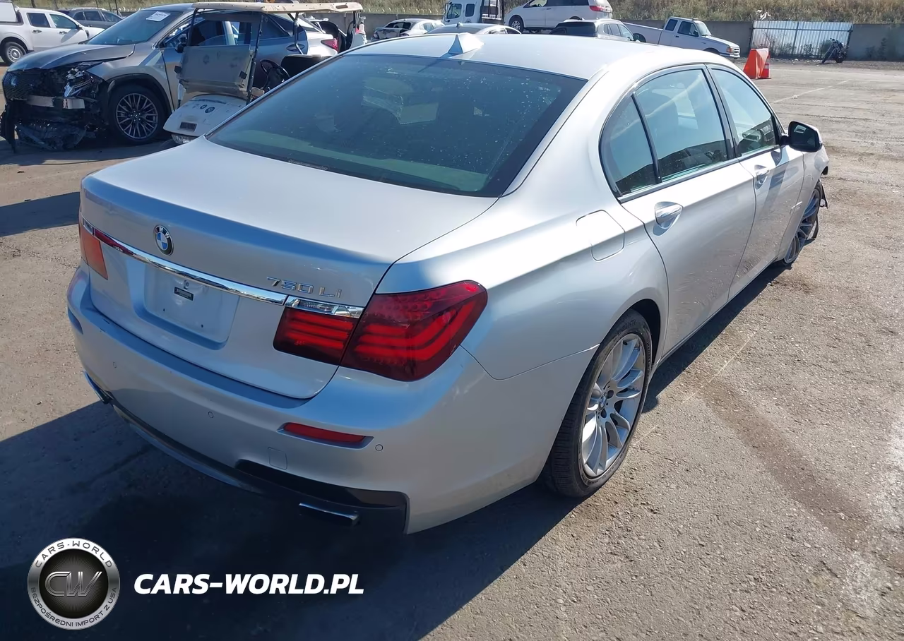 2015 BMW 750Li VIN:WBAYE8C57FD782449 - 4