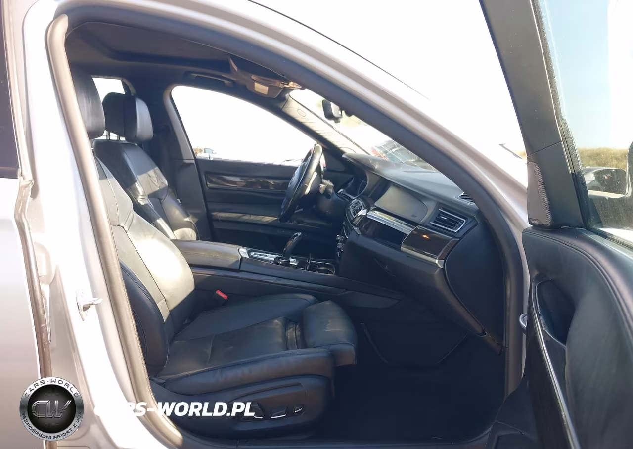 2015 BMW 750Li VIN:WBAYE8C57FD782449 - 5