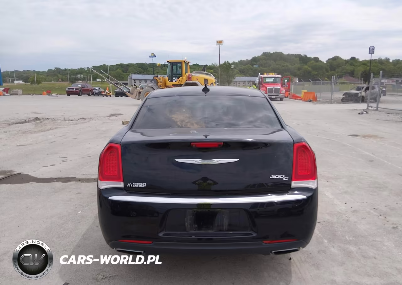 2017 Chrysler 300C VIN:2C3CCAEG4HH591168 - 16
