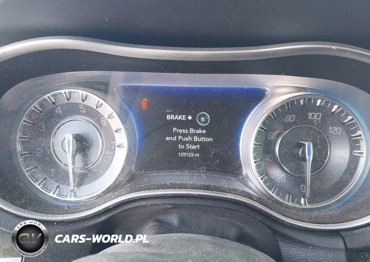 2017 Chrysler 300C VIN:2C3CCAEG4HH591168 - 7