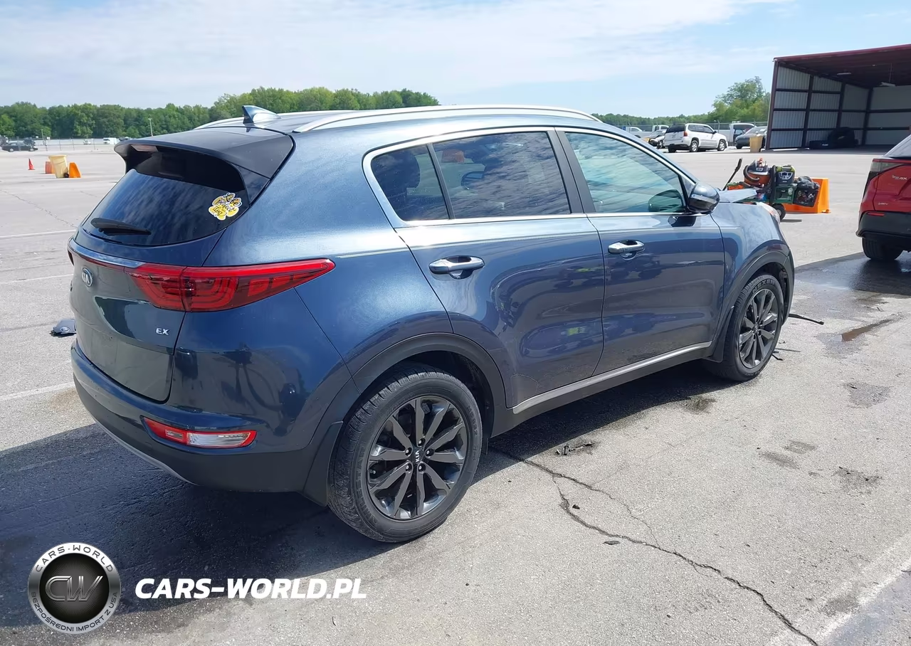 2018 Kia Sportage Ex VIN:KNDPN3AC7J7466351 - 4