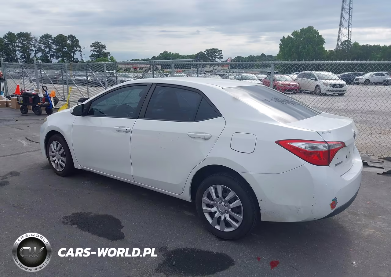 2014 Toyota Corolla Le VIN:5YFBURHE4EP080689 - 3