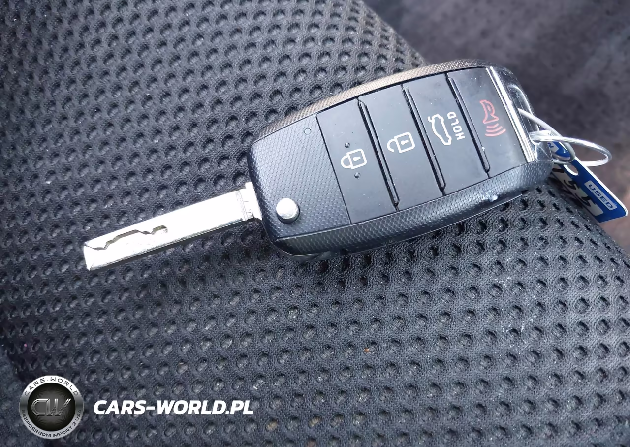 2019 Kia Optima Lx VIN:5XXGT4L36KG285193 - 11