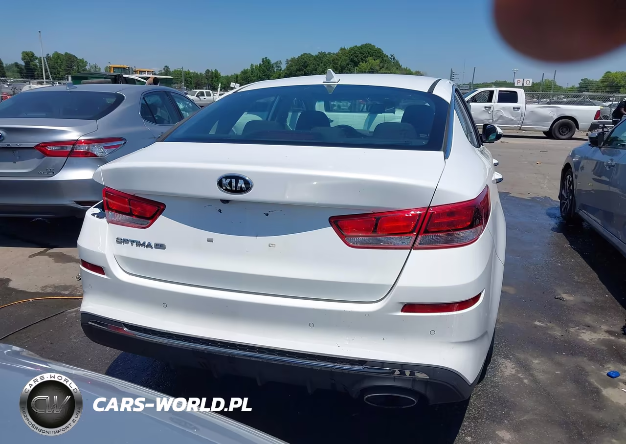 2019 Kia Optima Lx VIN:5XXGT4L36KG285193 - 16