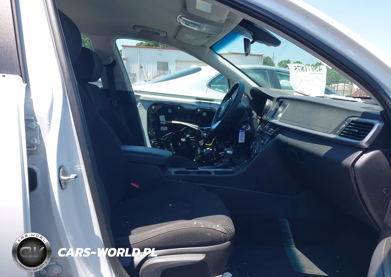 2019 Kia Optima Lx VIN:5XXGT4L36KG285193 - 5