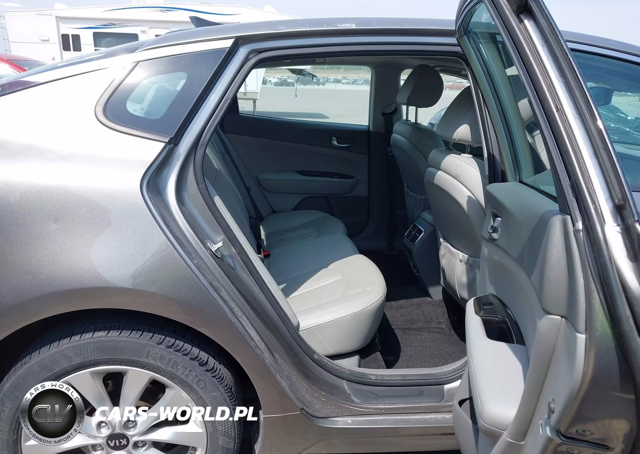 2018 Kia Optima Ex VIN:5XXGU4L37JG206254 - 8