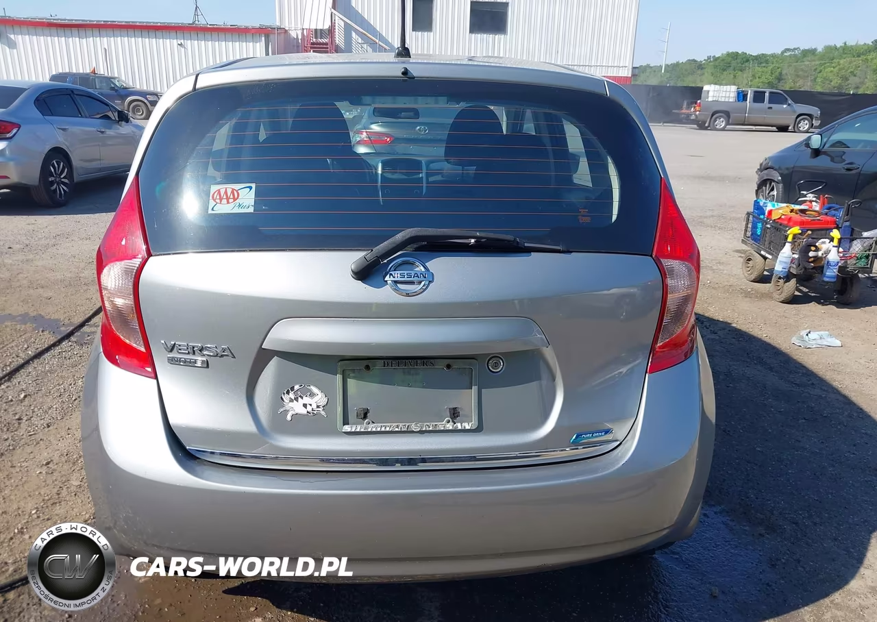 2015 Nissan Versa Note S Plus VIN:3N1CE2CP1FL441380 - 16