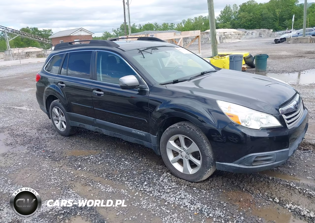 2013 Subaru Outback 3.6R Limited