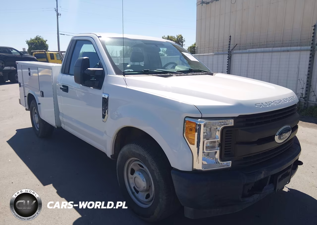 2017 Ford F-350 Xl