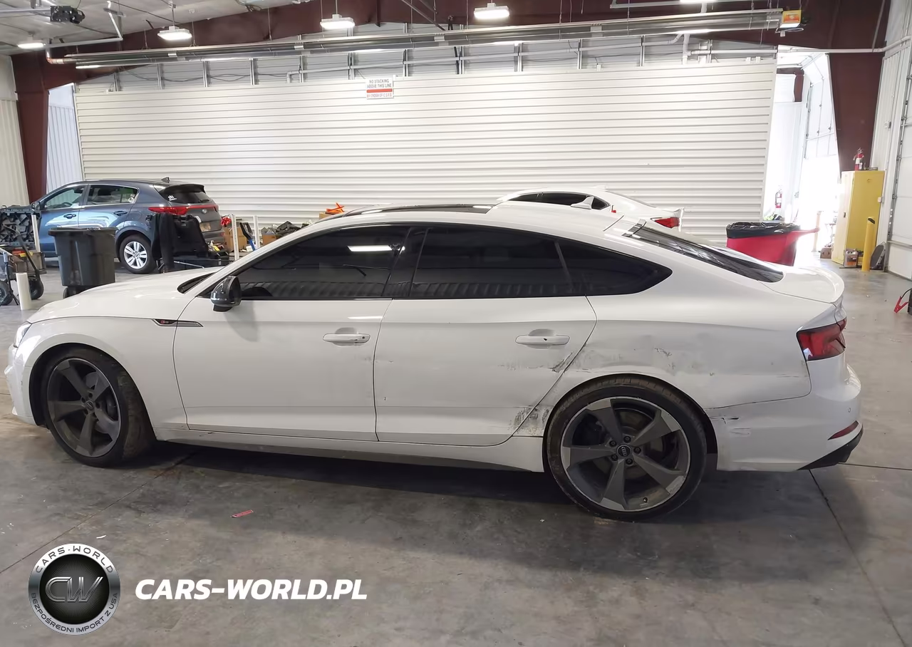 2019 Audi S5 3.0T Premium VIN:WAUB4CF51KA000469 - 14