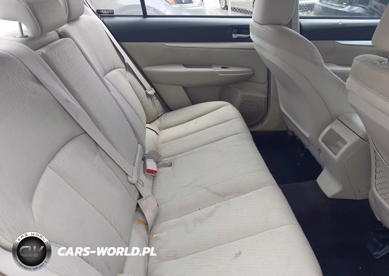 2010 Subaru Legacy 2.5I Premium VIN:4S3BMBC61A3247181 - 8