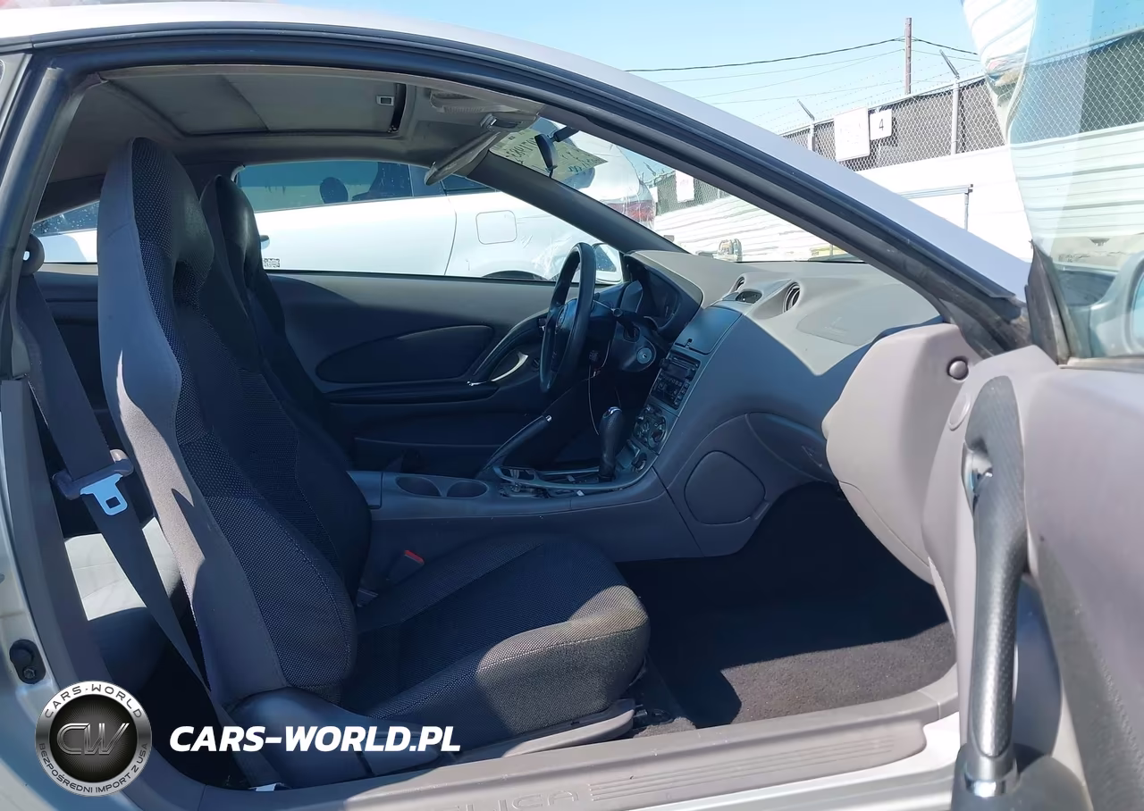 2000 Toyota Celica Gt VIN:JTDDR32T2Y0068988 - 5