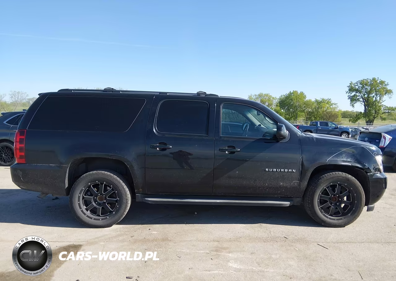 2013 Chevrolet Suburban 1500 Lt VIN:1GNSKJE78DR230120 - 13