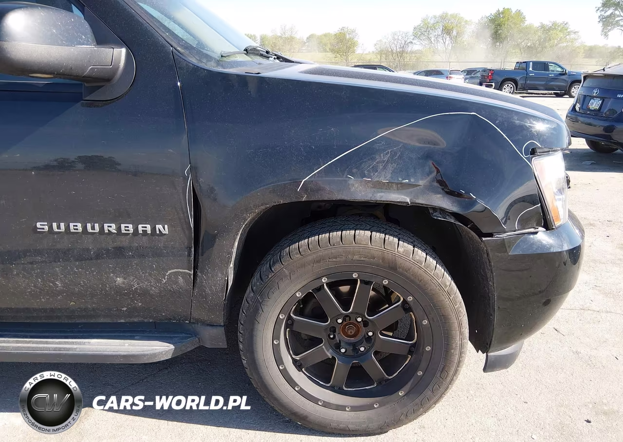 2013 Chevrolet Suburban 1500 Lt VIN:1GNSKJE78DR230120 - 18